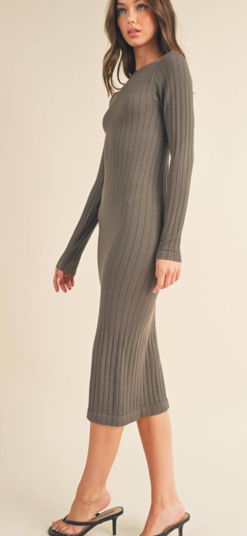 Allure peekaboo midi