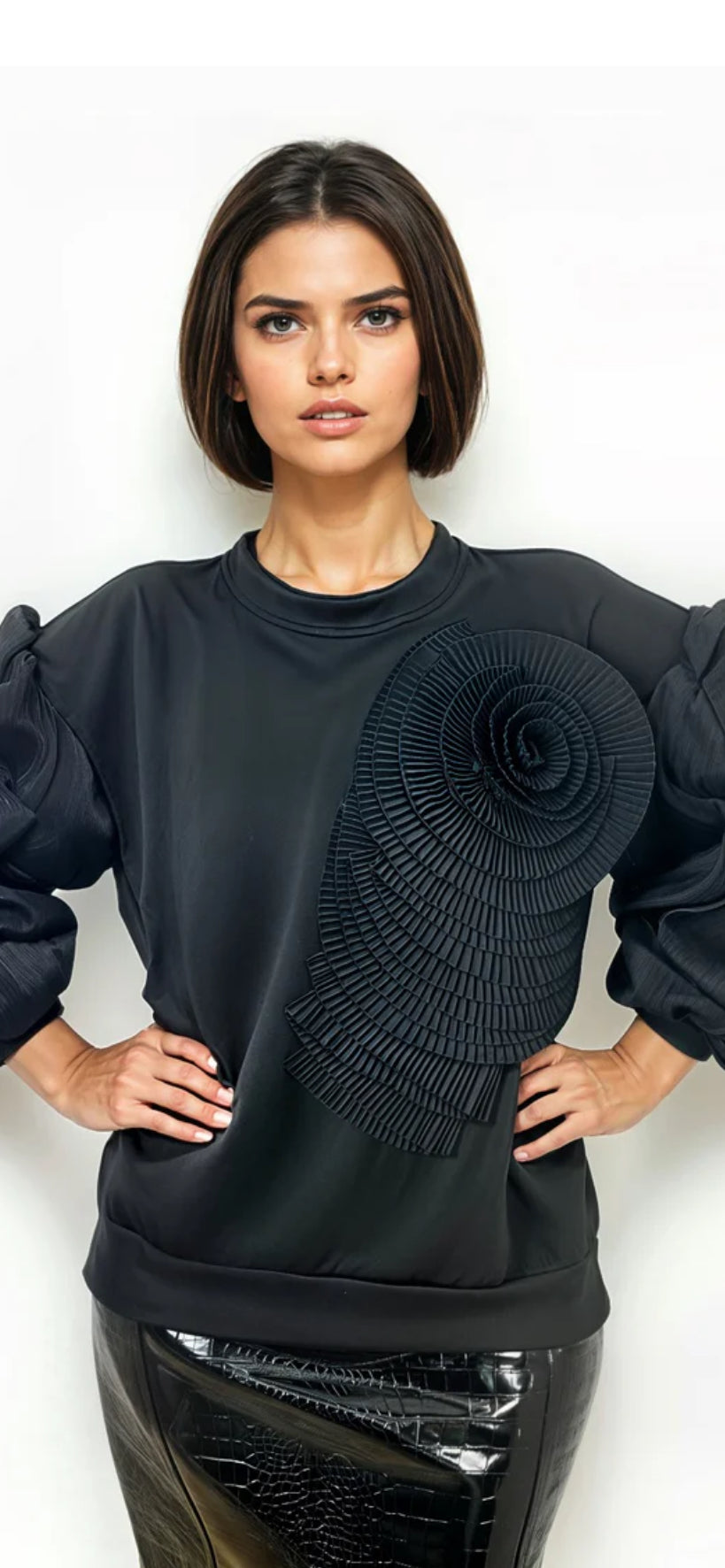 Drama Queen Pullover