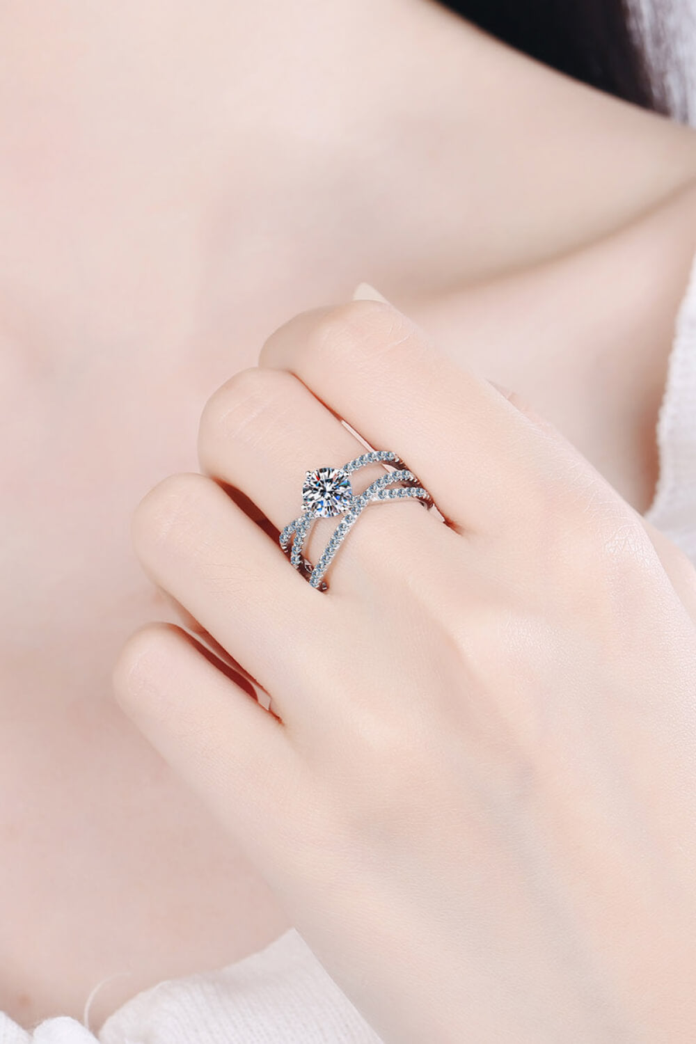 Gorgeous Crisscross Ring