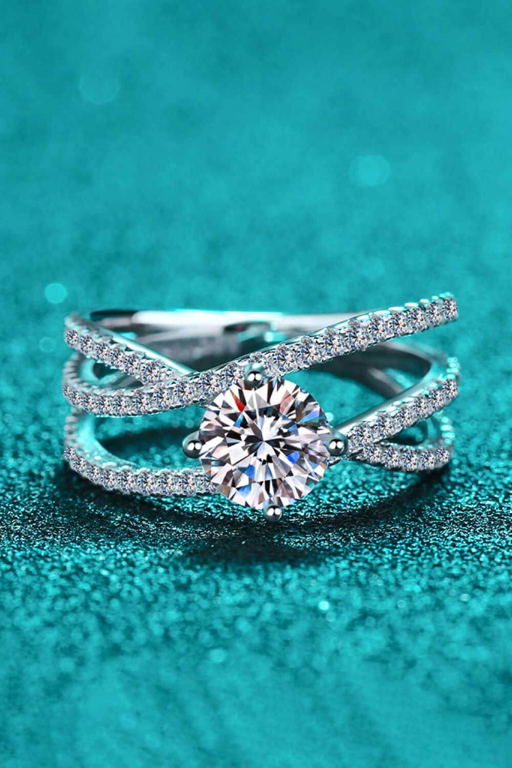 Gorgeous Crisscross Ring
