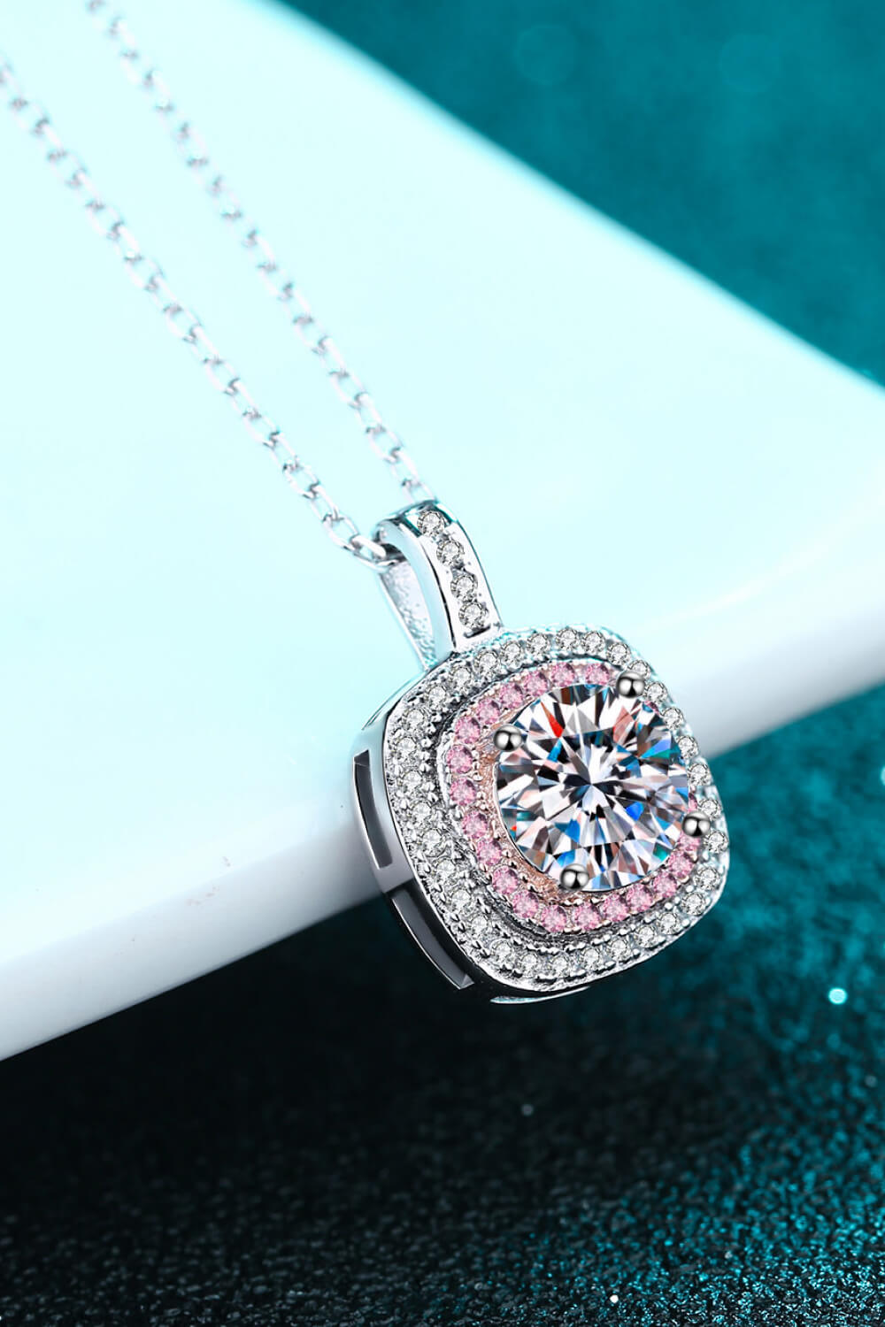 French kiss Necklace