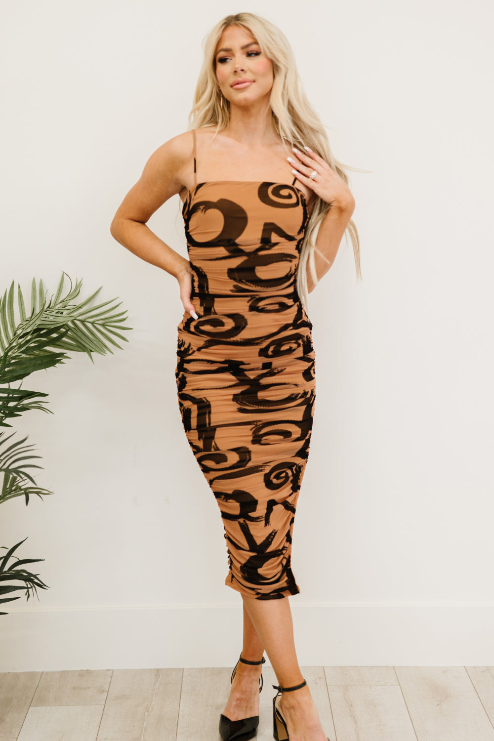 Printed design Ruched Midi Dress with Side Slit