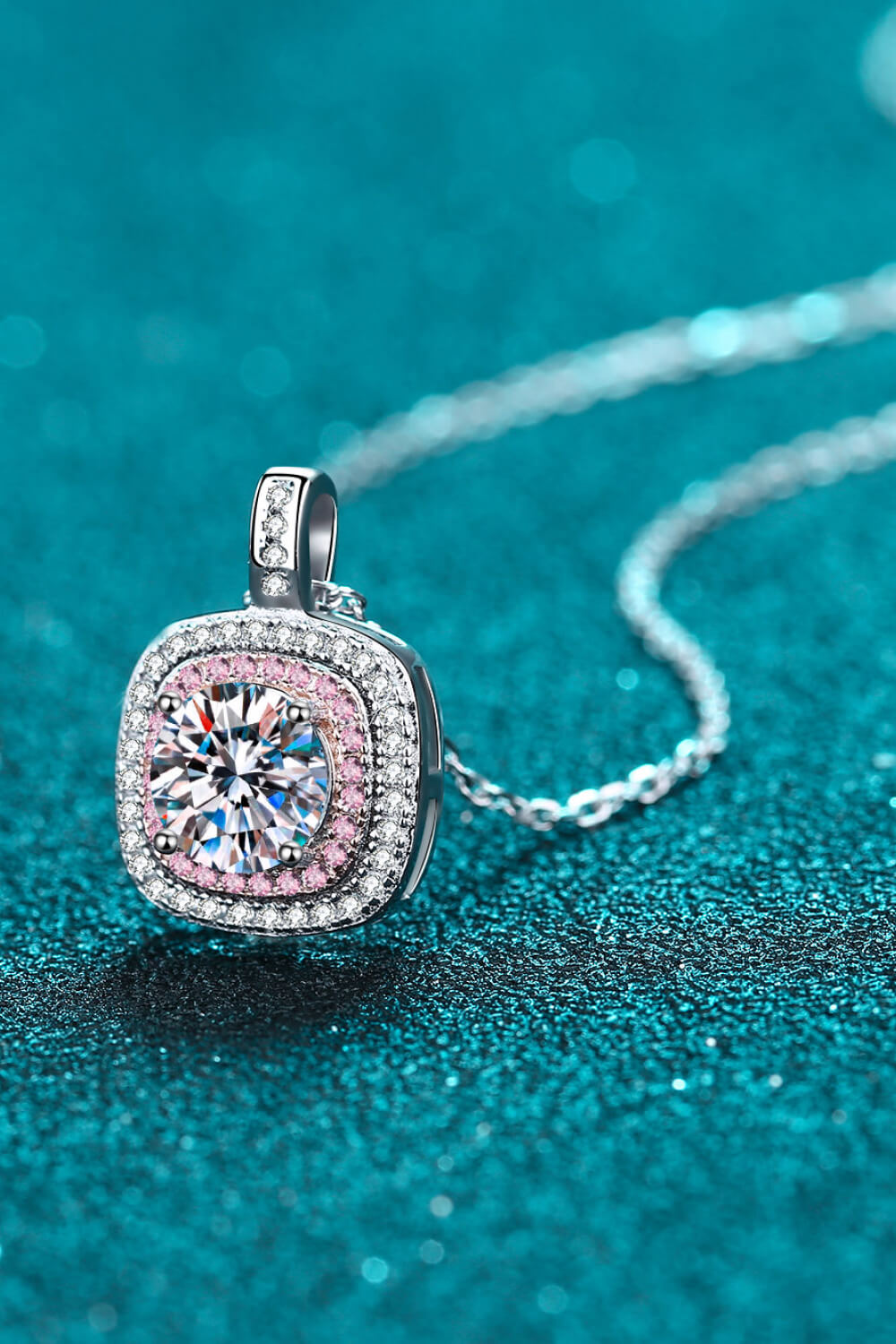 French kiss Necklace