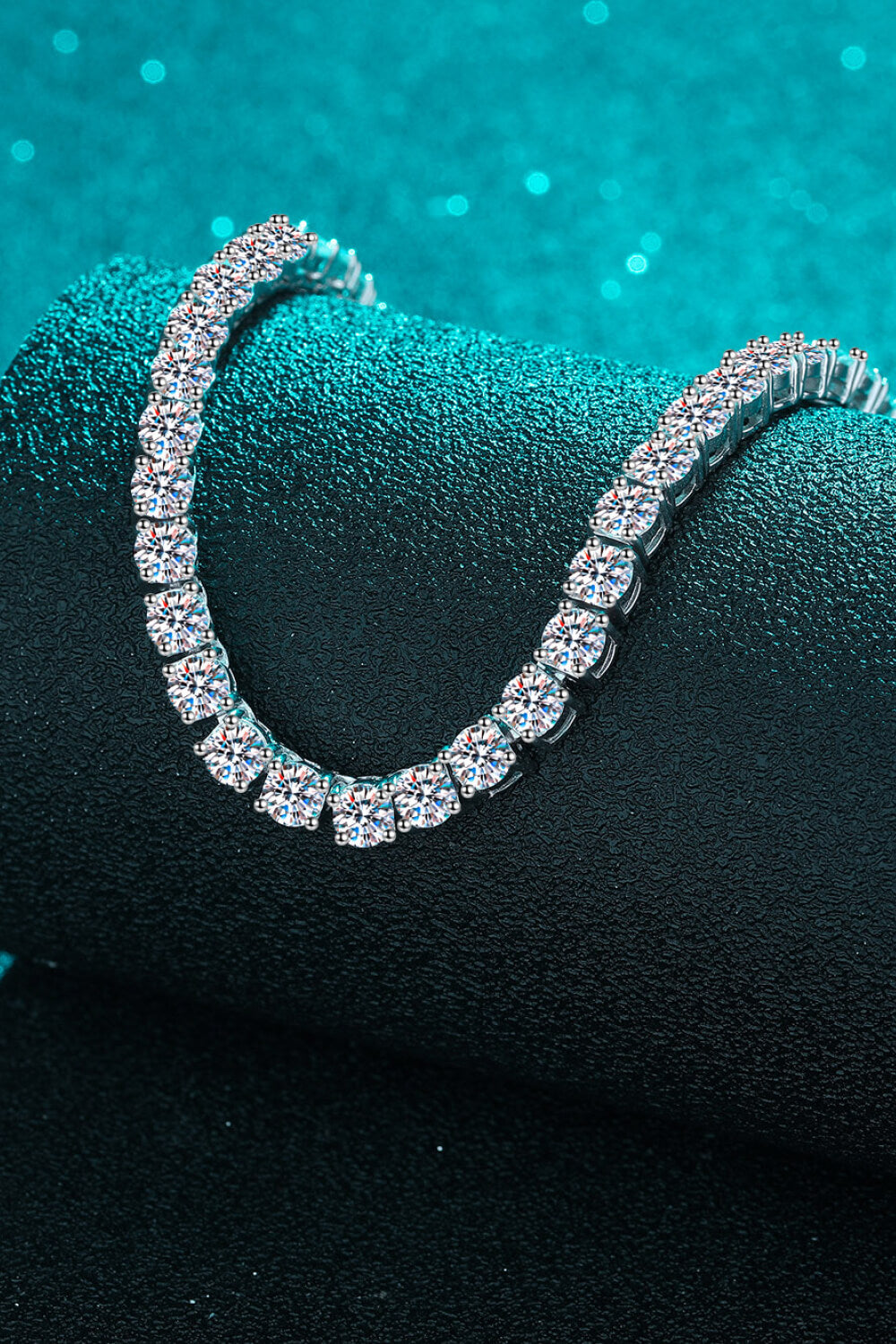 Scarsdale Solitaire Necklace