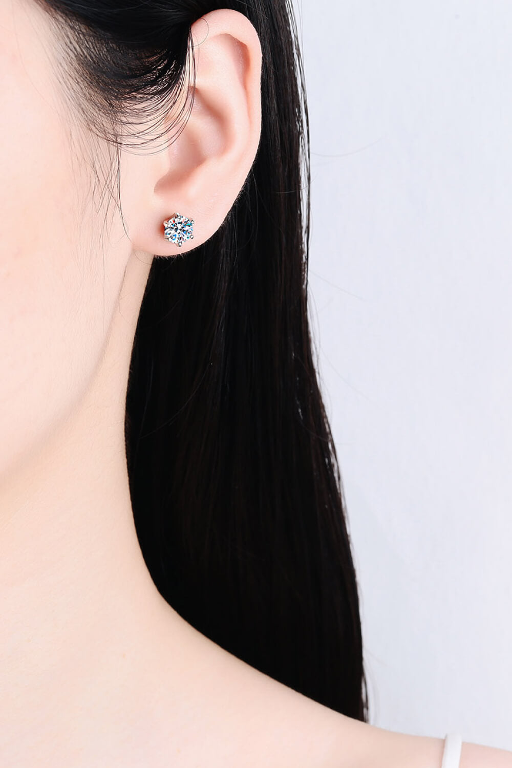 Marilyn studs