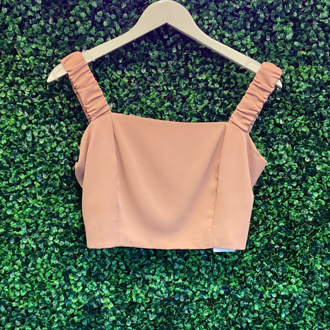 Kiss me back cut out crop